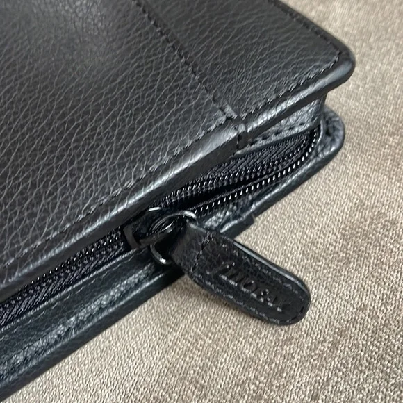 FiloFax Portfolio with Handles NWOT - Picture 7 of 8